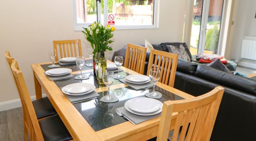 Photo of Broken-Sky Lodge