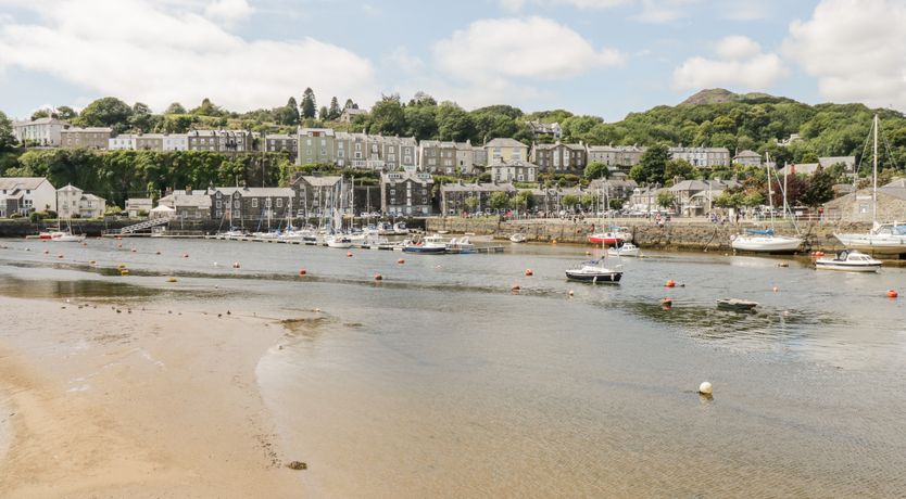 Photo of 1 South Snowdon Wharf