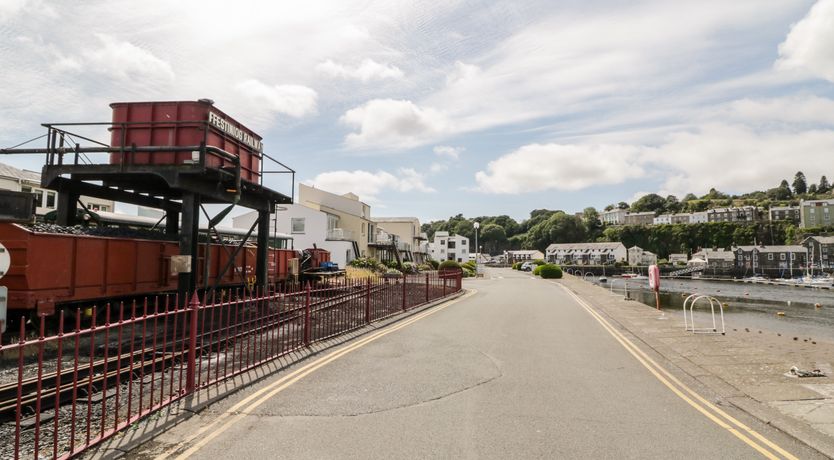 Photo of 1 South Snowdon Wharf