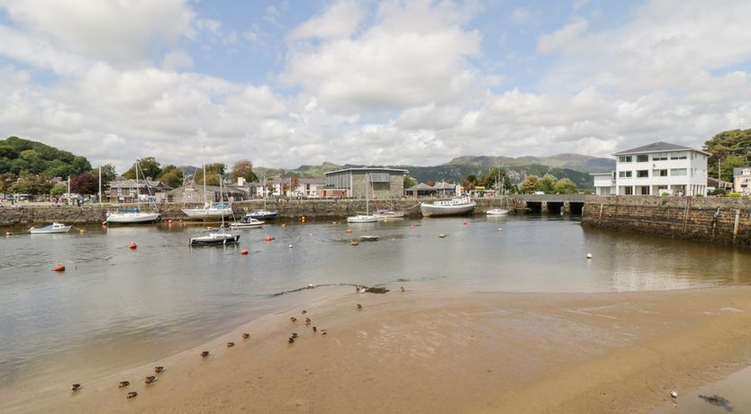 Photo of 1 South Snowdon Wharf