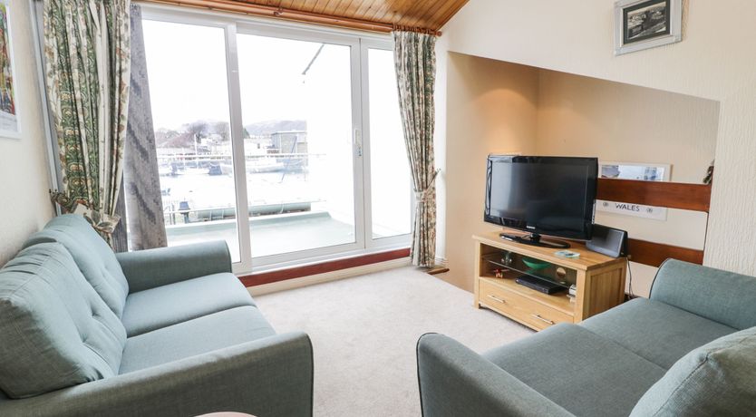 Photo of 1 South Snowdon Wharf