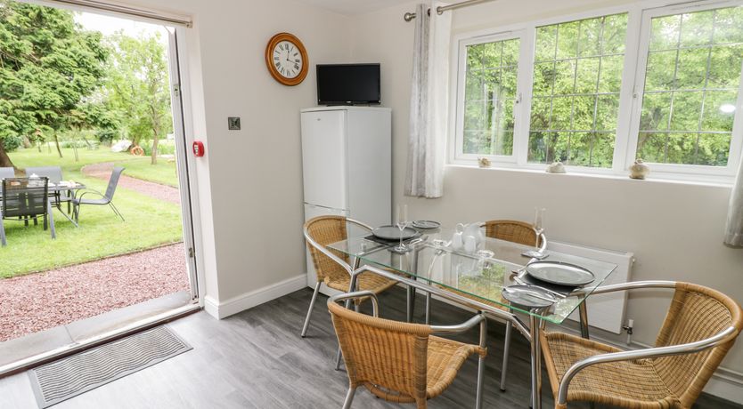 Photo of Byefield Lodge