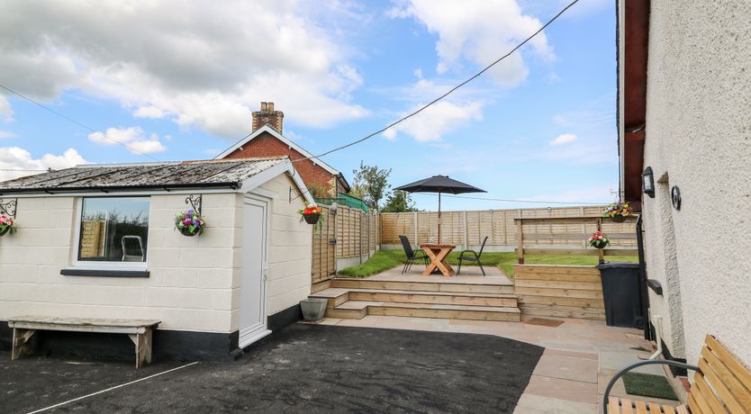 Photo of Green Cottage