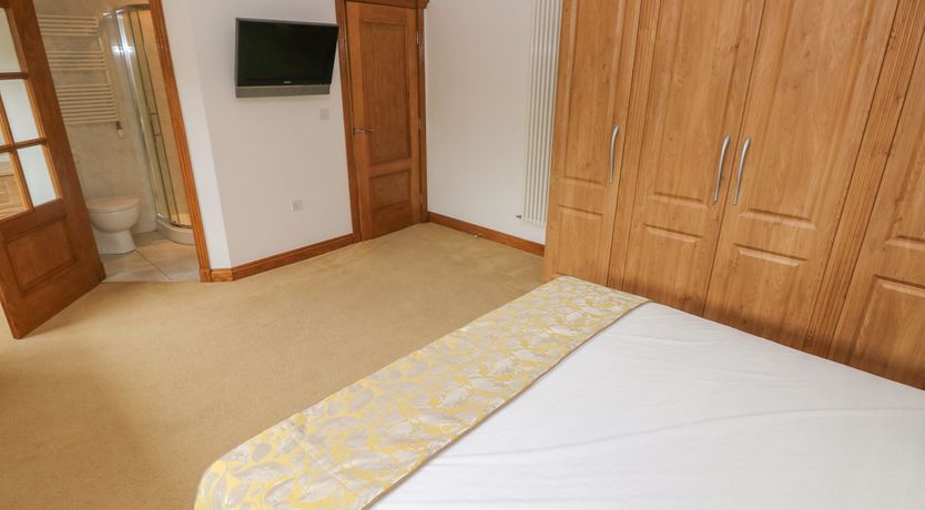 Photo of Oakland Cottage