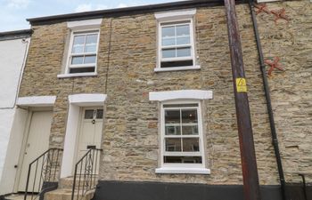 Lowena Holiday Cottage