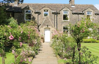 Manor House Holiday Cottage