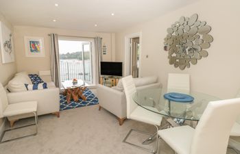 37 The Salcombe Apartment