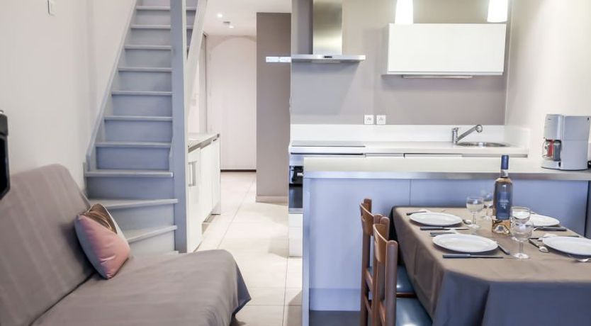 Photo of Les Deux Voiles