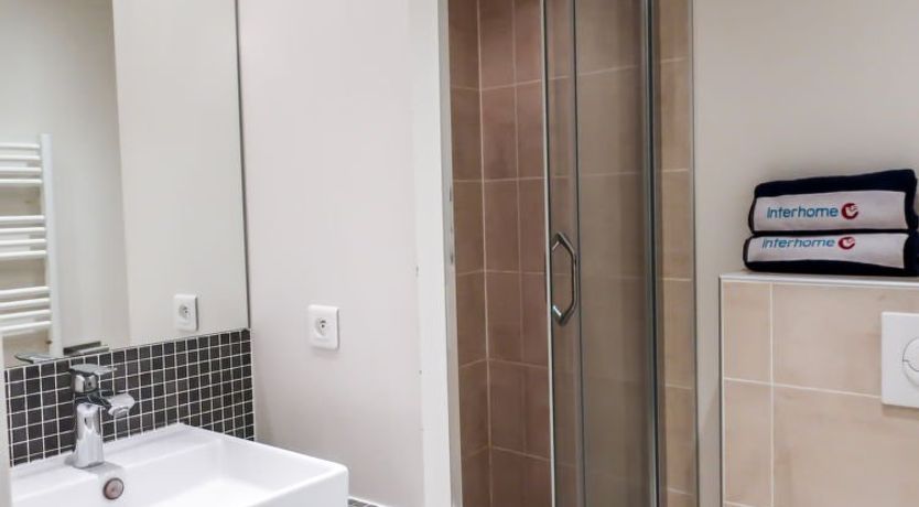 Photo of Les Deux Voiles