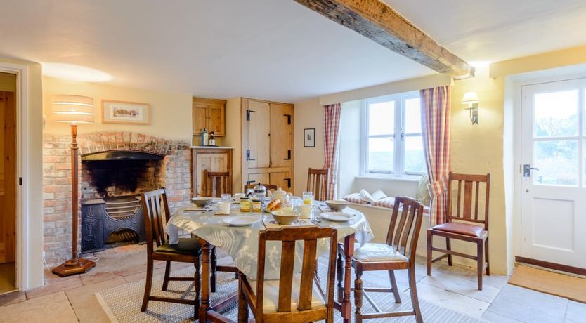 Photo of 4 Bed in Wareham