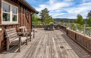 Solfridbu Holiday Home