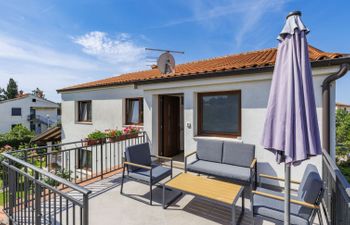 Olivo Holiday Home