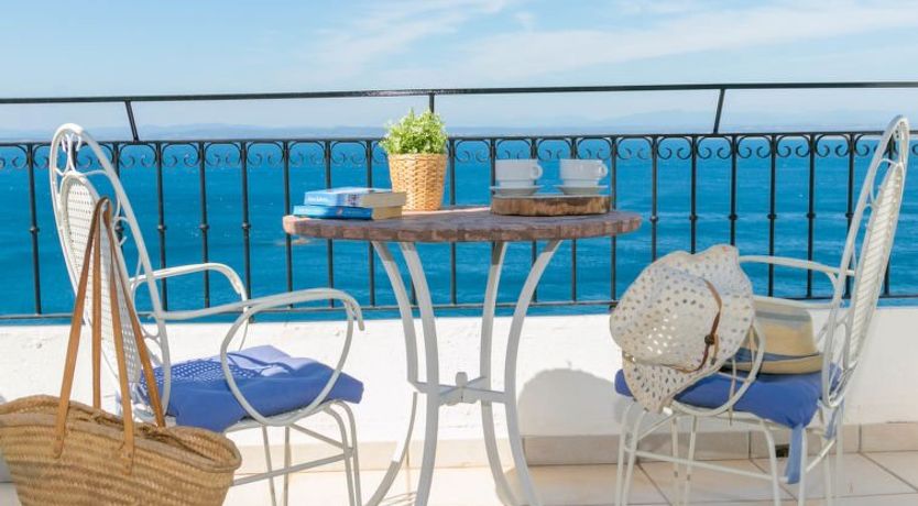 Photo of Los Geranios