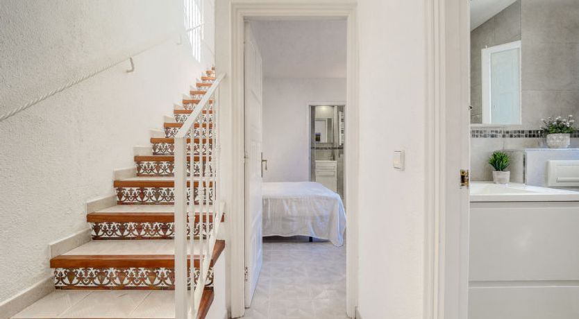 Photo of Los Geranios