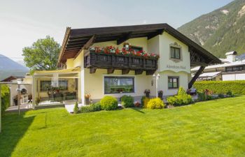 Alpenheim Haid Holiday Home