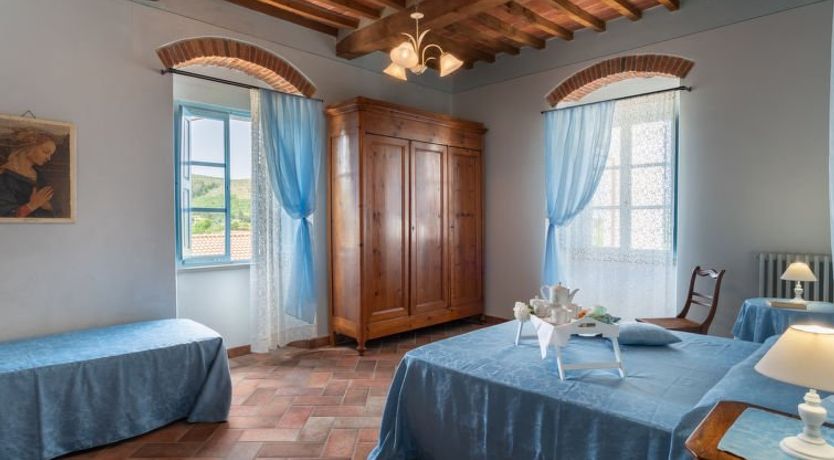 Photo of Santa Lucia