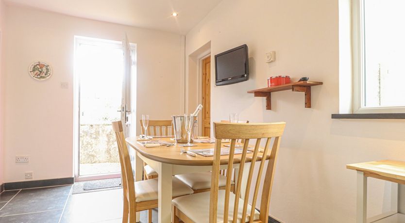 Photo of Y Bwthyn, Newport