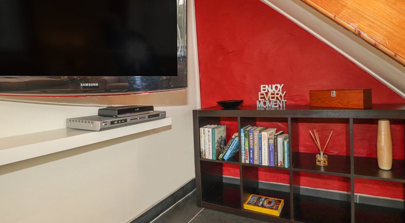 Photo of Y Bwthyn, Newport