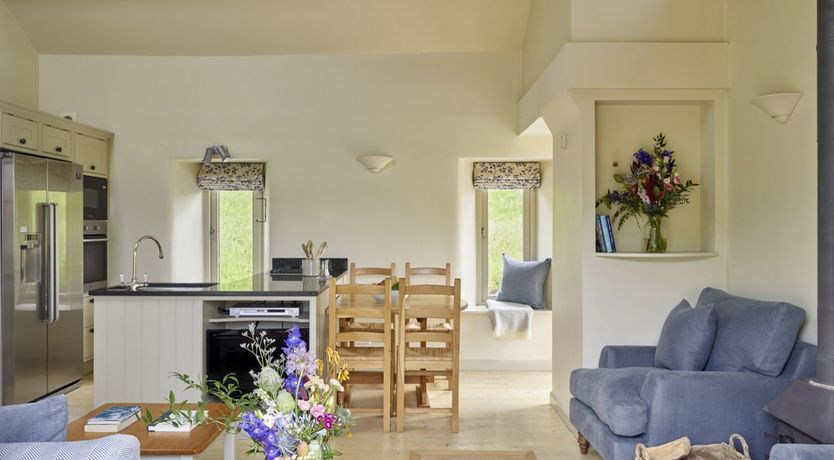 Photo of Yennadon Cottage