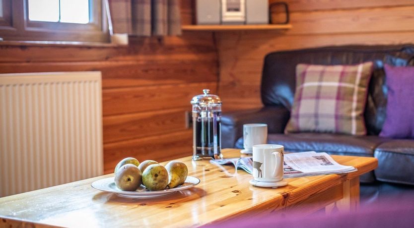 Photo of 2 Bed in Higher Clovelly