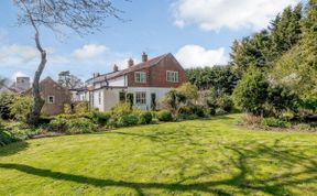 Photo of in Great Ryburgh (KT143)