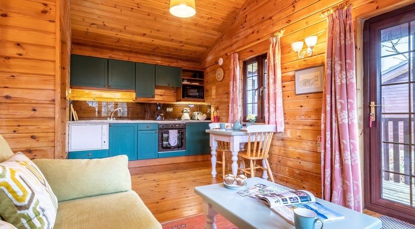 Photo of 1 Bed in Higher Clovelly