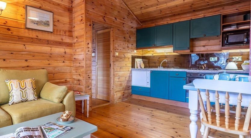 Photo of 1 Bed in Higher Clovelly