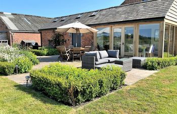 5 Bed in Whitchurch Holiday Cottage