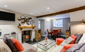 Photo of in Cartmel  (78050)