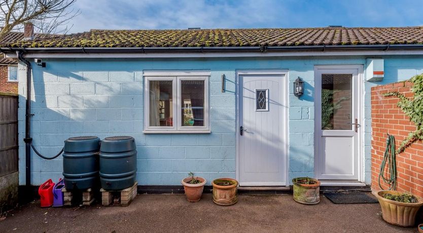 Photo of 1 Bed in Alderton