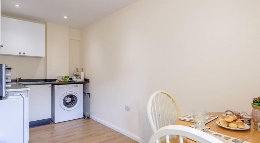 Photo of 1 Bed in Alderton