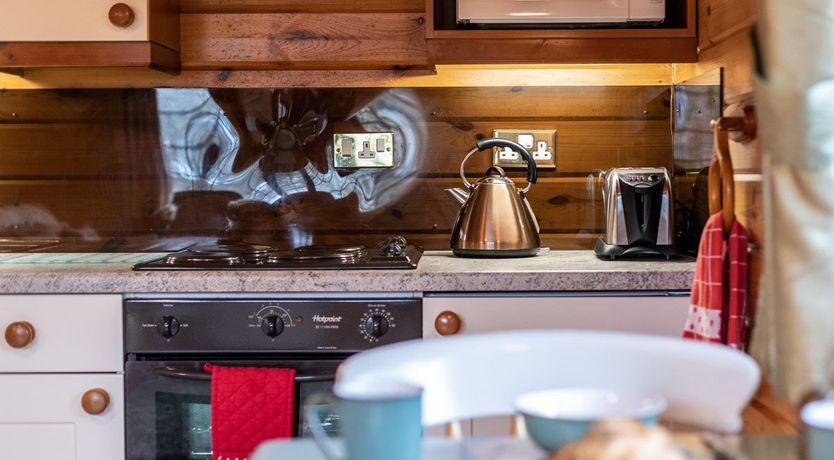 Photo of 1 Bed in Higher Clovelly