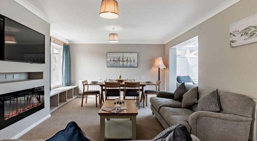 Photo of 3 Bed in Weybourne