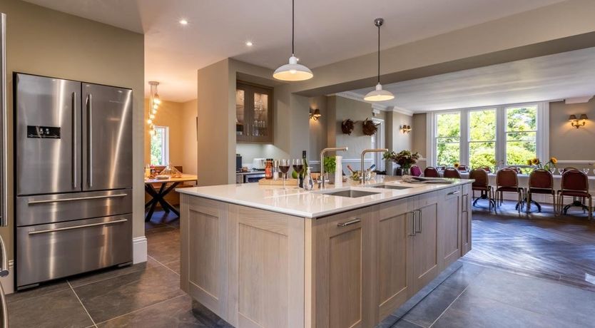 Photo of 10 Bed in Northam