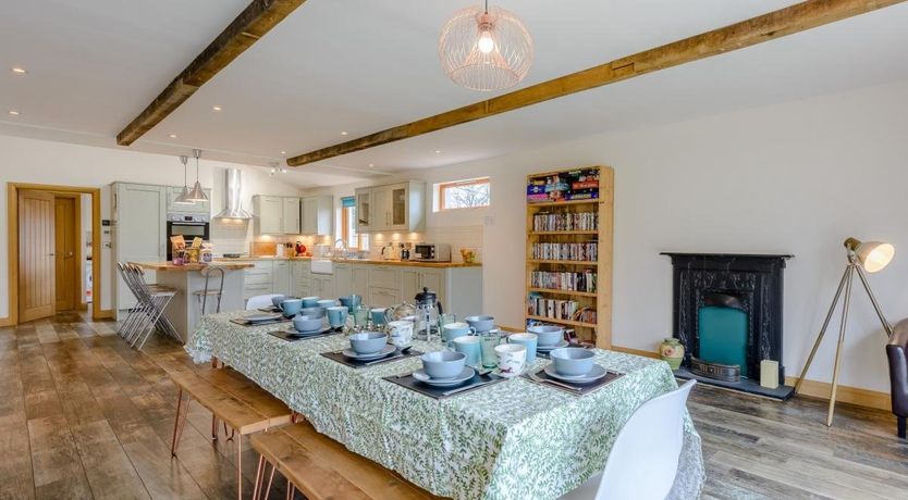 Photo of 4 Bed in Owermoigne