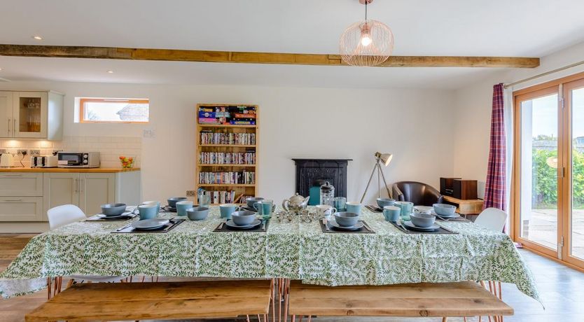 Photo of 4 Bed in Owermoigne