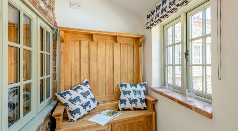 Photo of 1 Bed in Cley