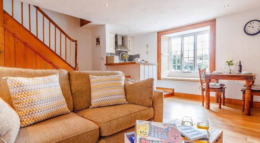 Photo of 1 Bed in Churston Ferrers