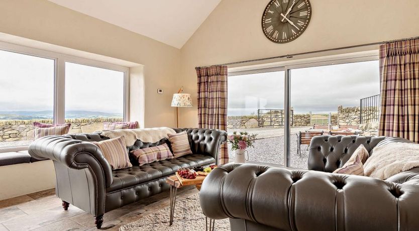 Photo of 4 Bed in Pentrefoelas