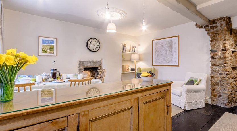 Photo of 3 Bed in Great Hucklow