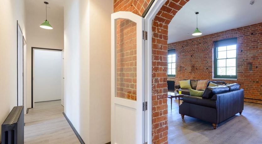 Photo of 3 Bed in Freshwater