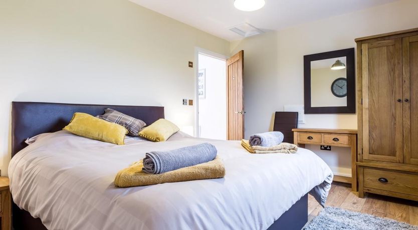 Photo of 2 Bed in South Molton