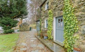 Photo of in Ullswater (65993)