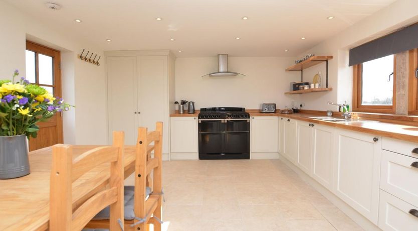 Photo of 2 Bed in Matlock