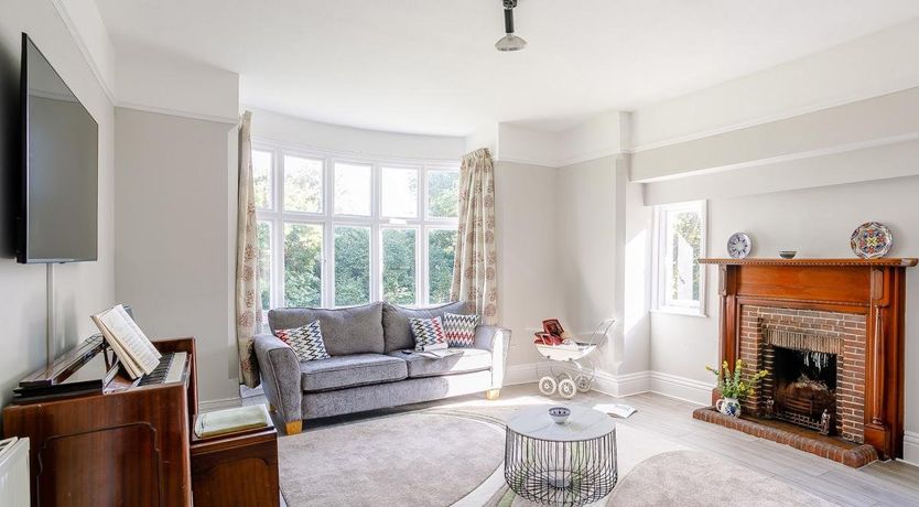 Photo of 4 Bed in Sutton-on-Sea