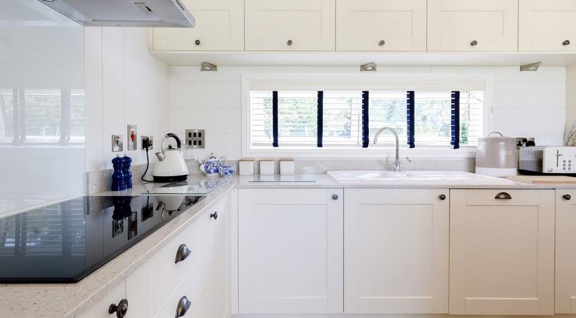 Photo of 2 Bed in Ashford Bowdler