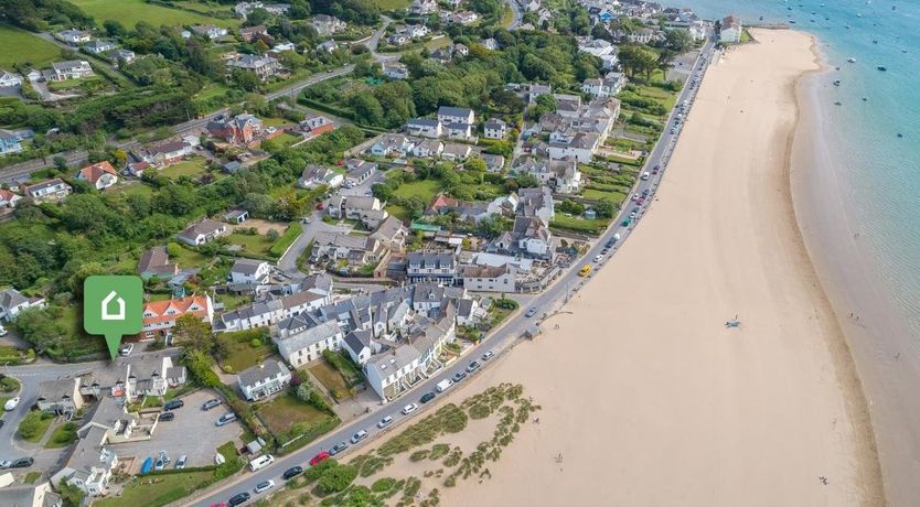 Photo of 2 Bed in Instow