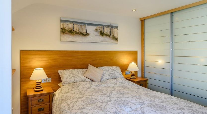 Photo of 2 Bed in Instow