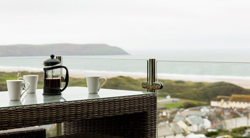 Photo of 6 Bed in Woolacombe