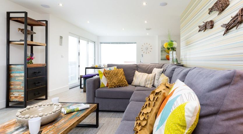 Photo of 6 Bed in Woolacombe